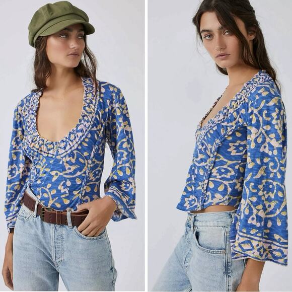 Free People Retro 70s Bohemian On The Block Top in Blue Large V Neck Bell Sleeve - Picture 1 of 16